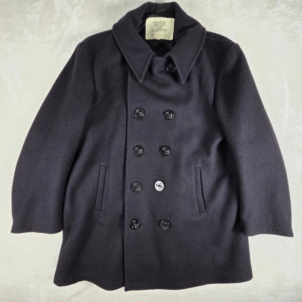 VTG US Navy Wool Peacoat MP72132 Size 44 Men's Military Issue Made USA Anchor